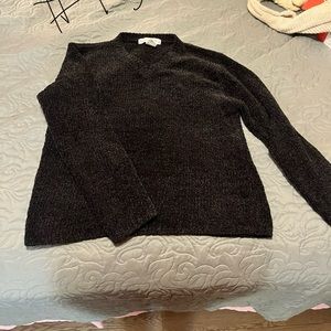Black Sweatshirt